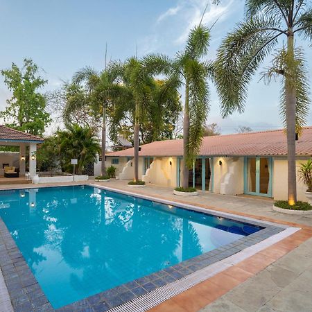 Lohonostays Villa Santorini Alibág Kültér fotó