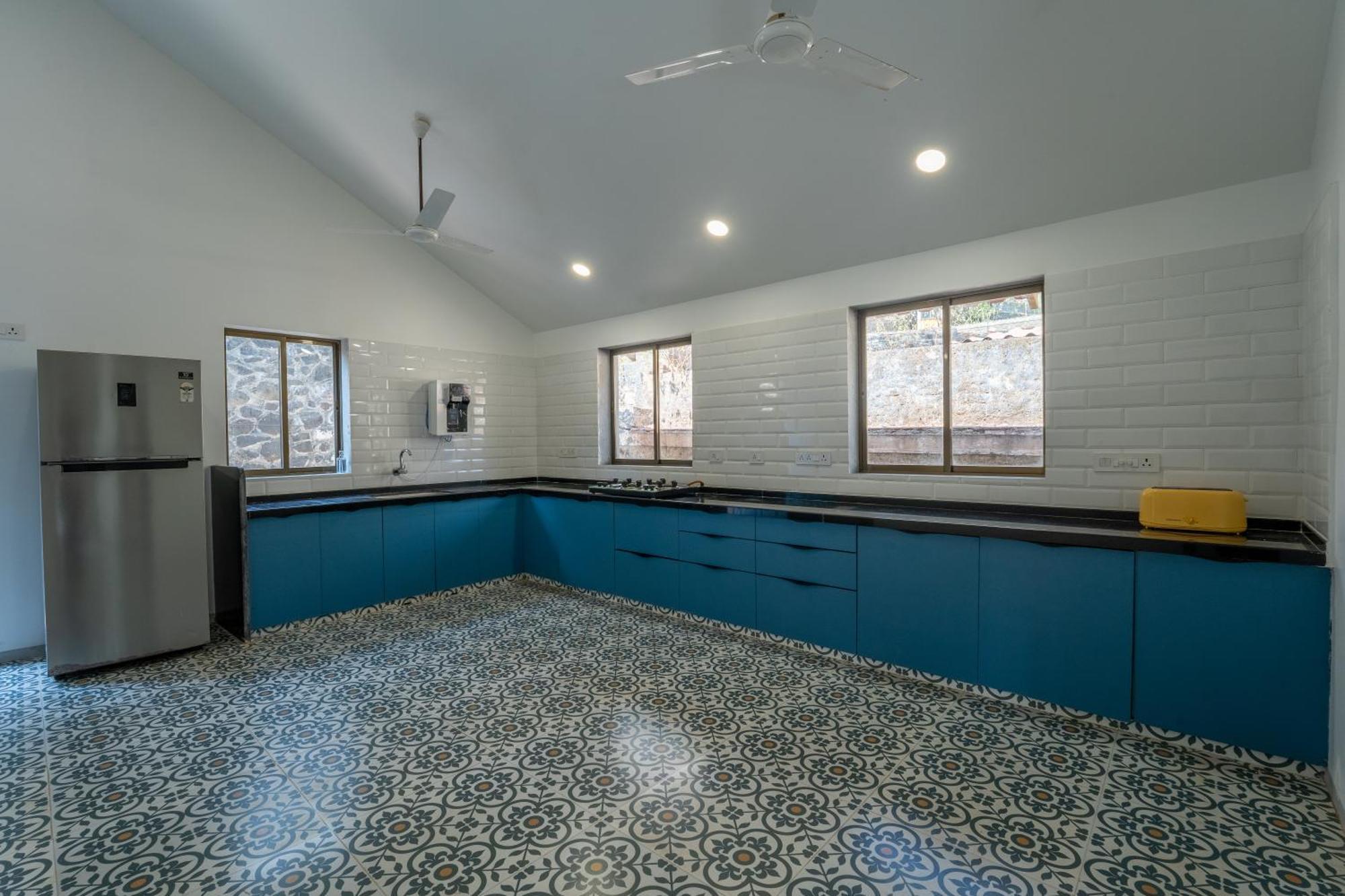 Lohonostays Villa Santorini Alibág Kültér fotó