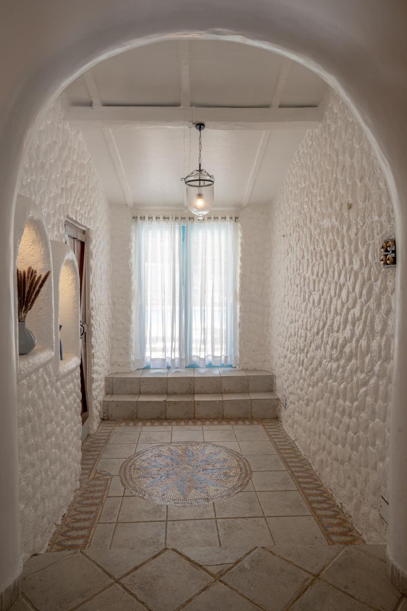 Lohonostays Villa Santorini Alibág Kültér fotó