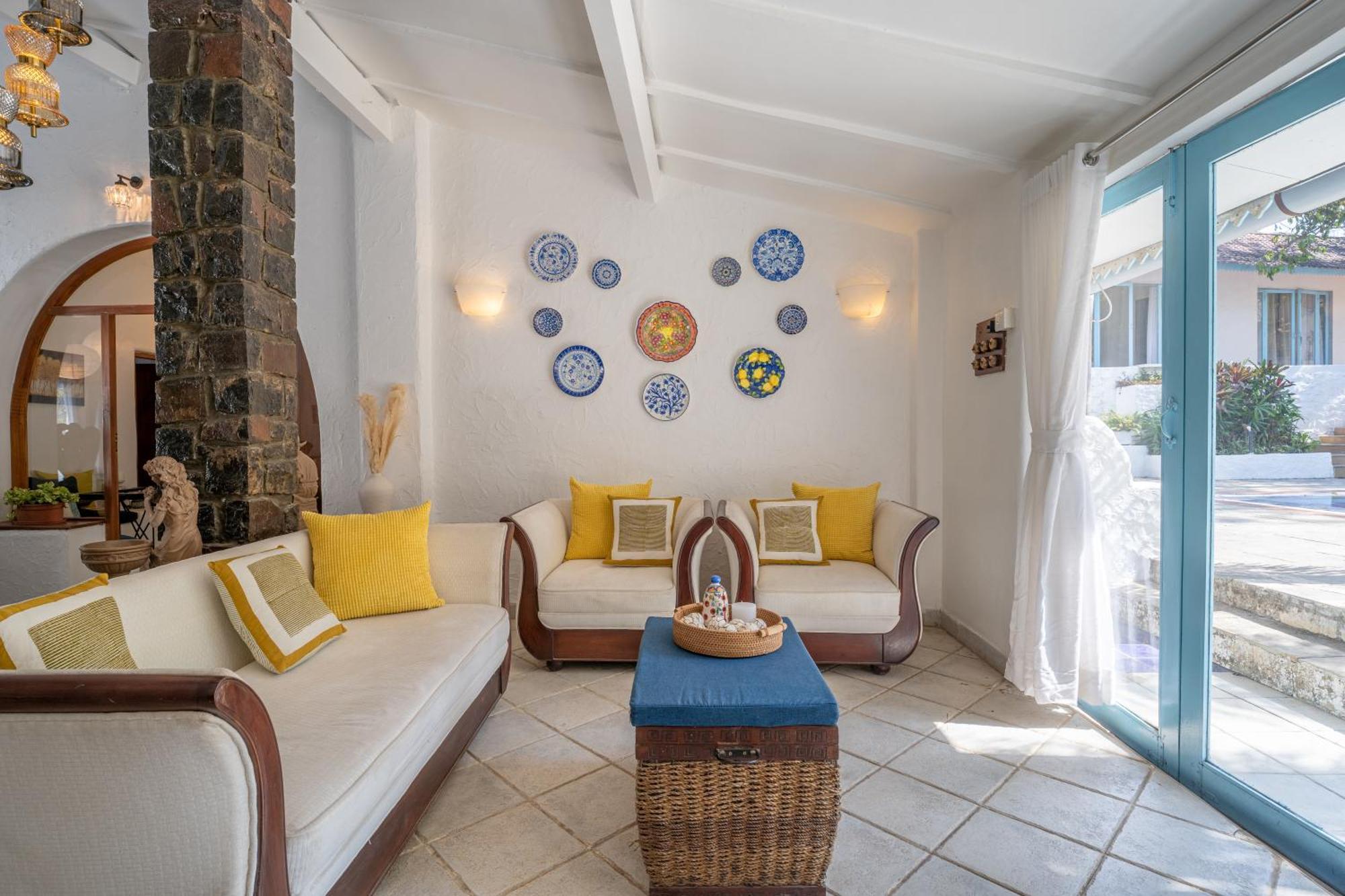 Lohonostays Villa Santorini Alibág Kültér fotó