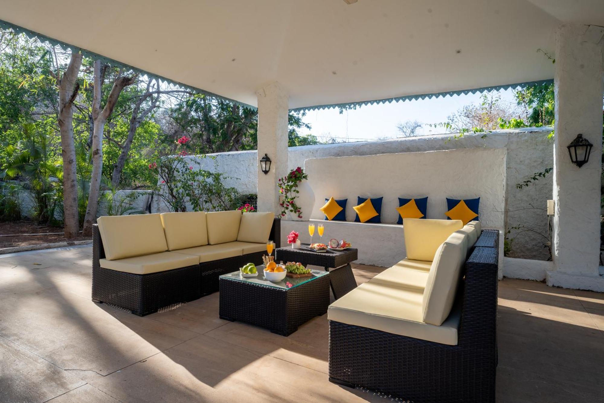 Lohonostays Villa Santorini Alibág Kültér fotó
